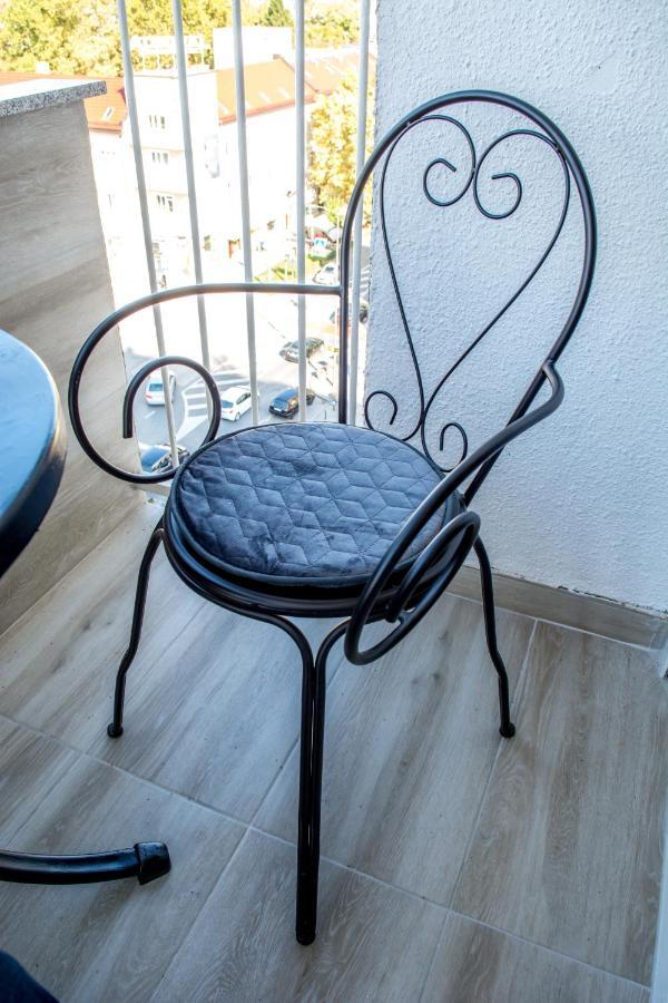 Apartamento Sky Slavonski Brod Exterior foto